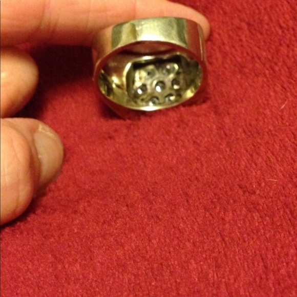 MENS 14K WHITE GOLD RING - Picture 7 of 7